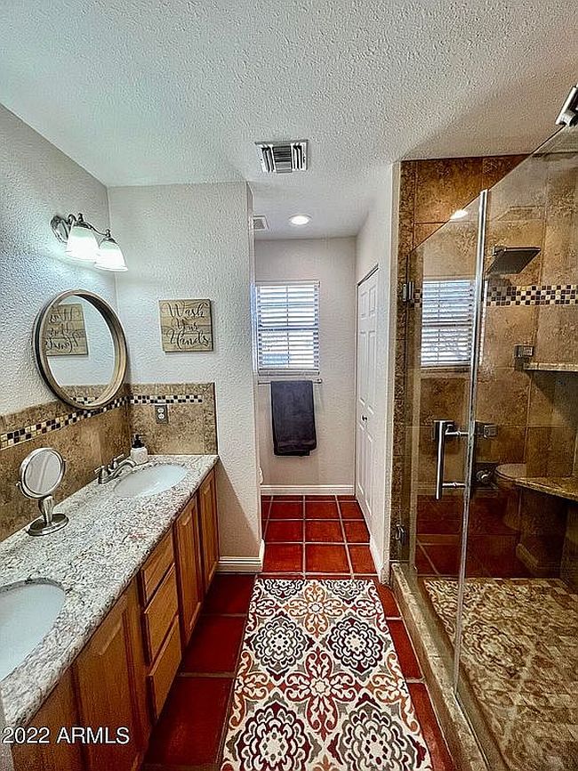 1624 N Circle I Rd, Willcox, AZ