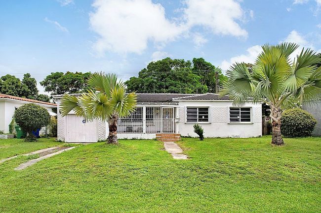 Preview of property located at 231 Ne 48th Ter