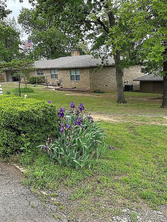 Image of 2034 E Mcgill Cir