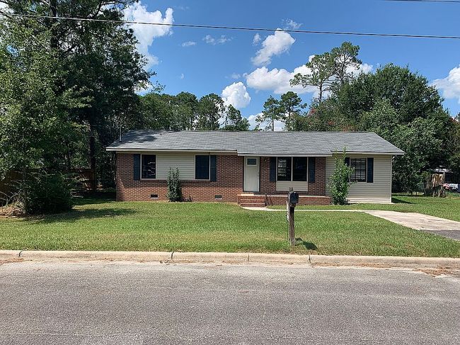Photo of 514 Giddens Dr, Nashville, GA