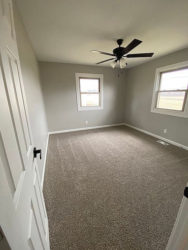 Image of 15841 E 265 N