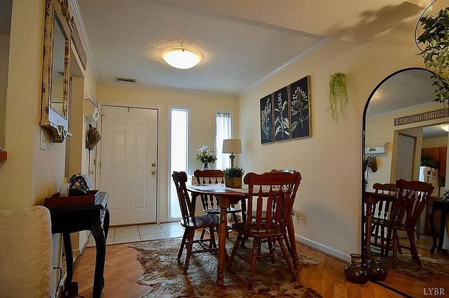 Image of 1476 Tenbury Dr