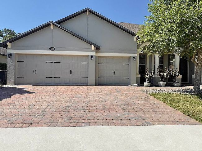 Preview of property located at 684 Stone Oak Dr