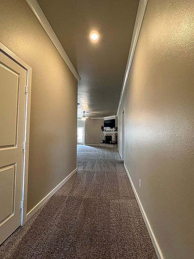 Additional photo 3 of property located at 7809 Bellamy Dr