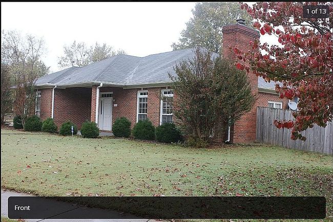 Photo of 135 Park Meadow Dr