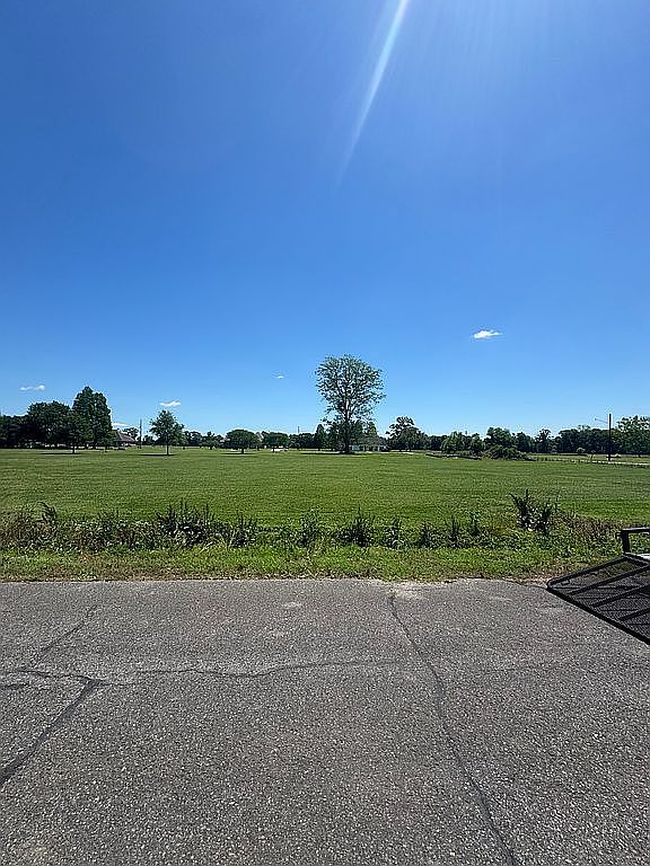 Image of Blue St