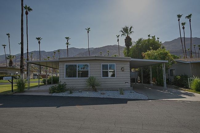 Photo of 136 Mecca St, Palm Springs, CA