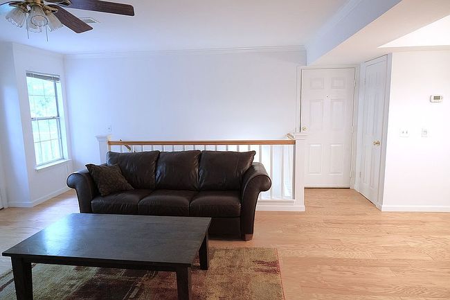 Photo of 5812 Inman Park Cir Apt 130, Rockville, MD
