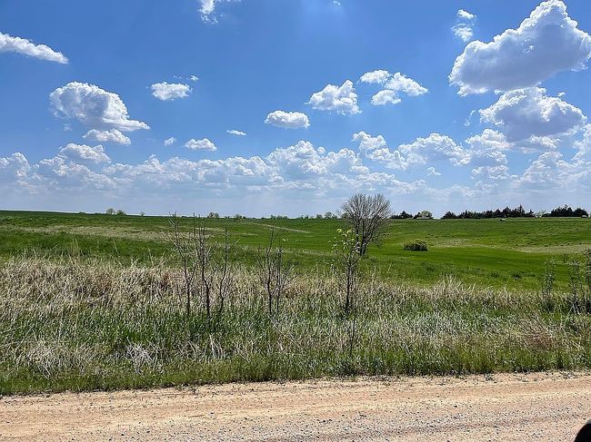 Image of 2933 Holdrege Rd