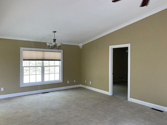 Additional photo 1 of property located at 136 Linden Ln