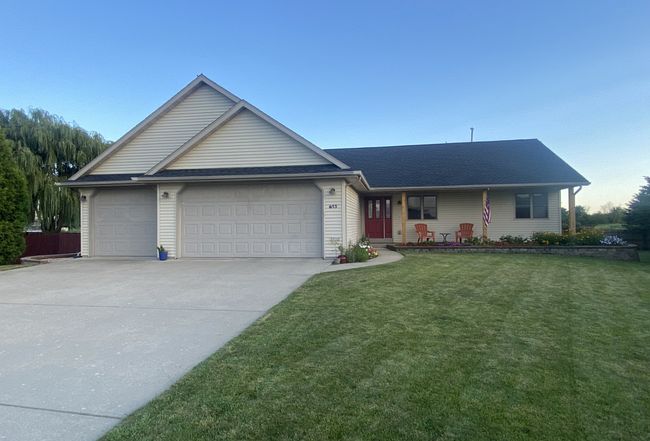 Image of 613 Emmanuel Ct