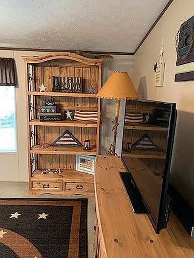 Image of 3739 Private Road 3762