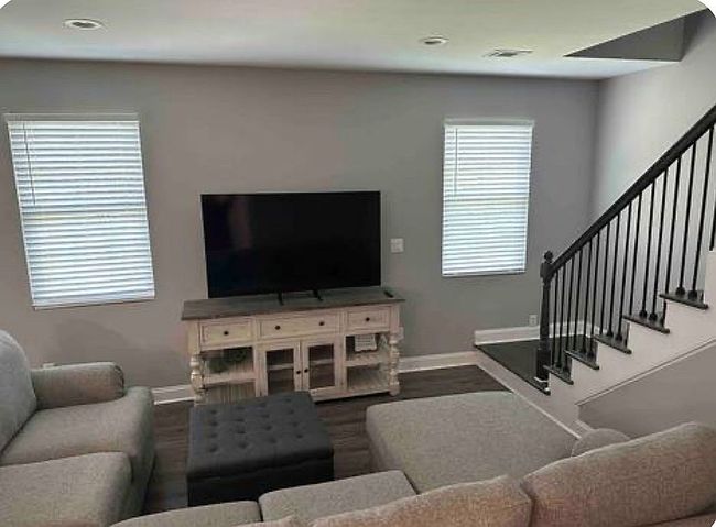 Image of 308 Sacco St