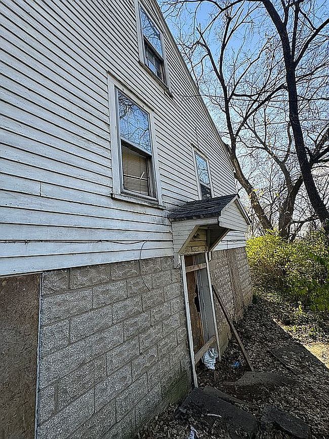 Image of 2701 Viewland St