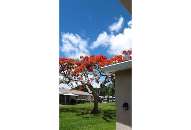 Additional photo 2 of property located at 8732 Bella Vista Dr