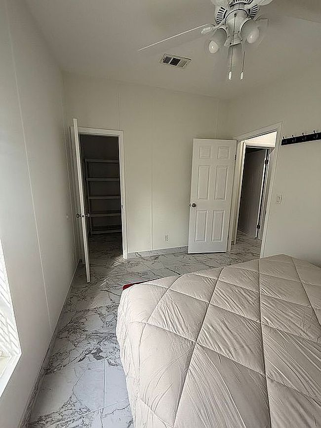 Image of 4157 Roberts Way