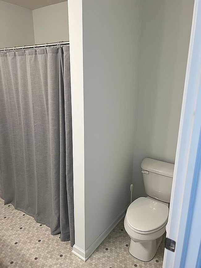 Photo of 3562 Gerome Ct, Cleveland, OH