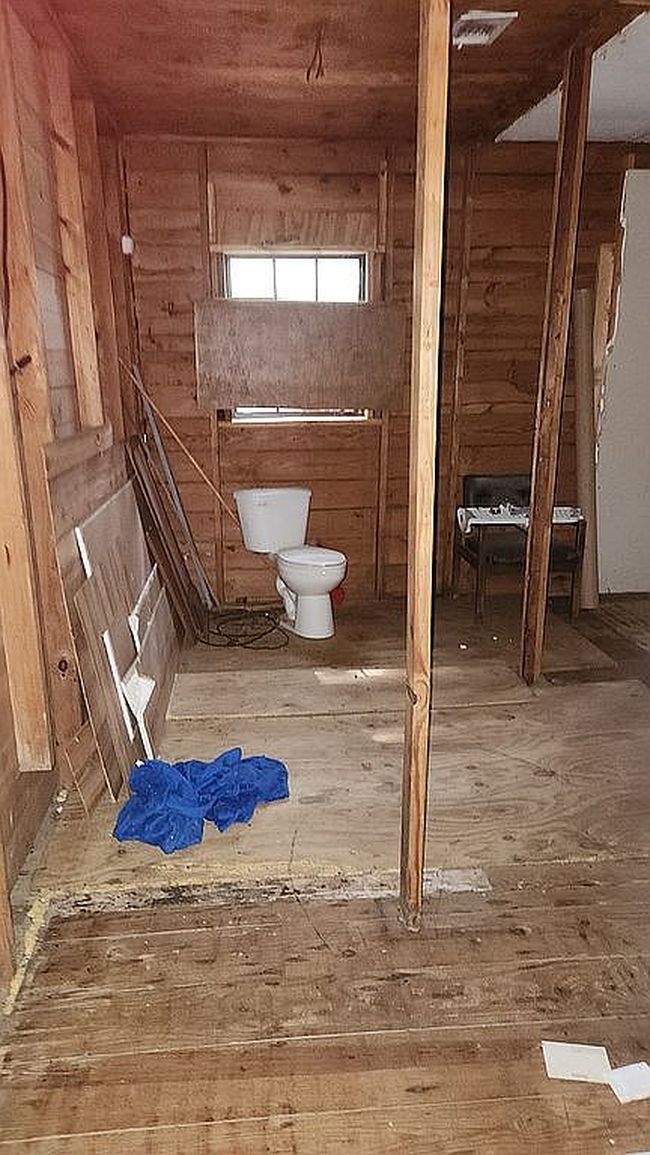 Image of 3728 Garrett Rd
