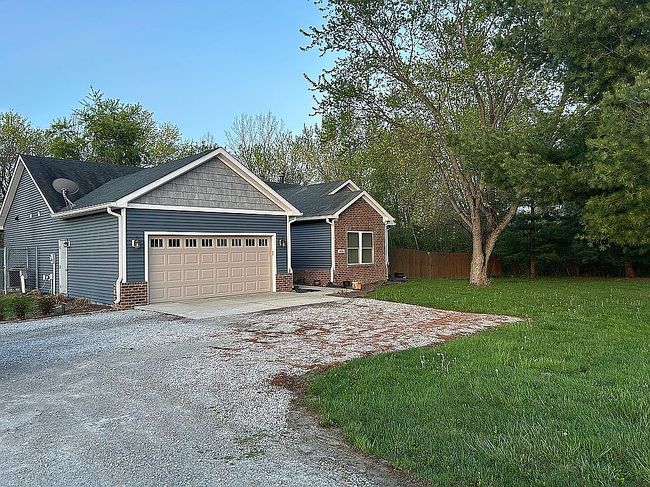 Image of 8231 E Landersdale Rd