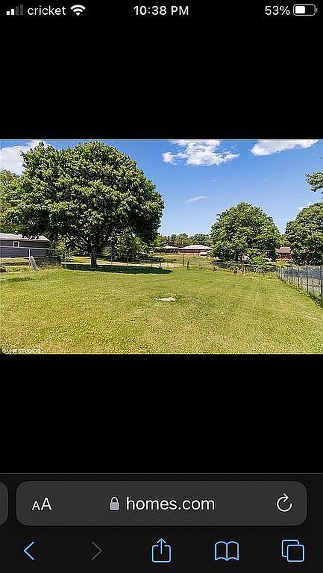 Image of 2704 Wedgewood Rd