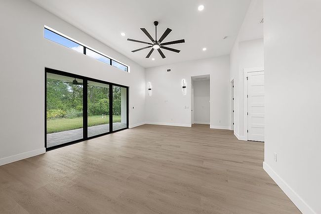 Preview of property located at 526 Hoffer St