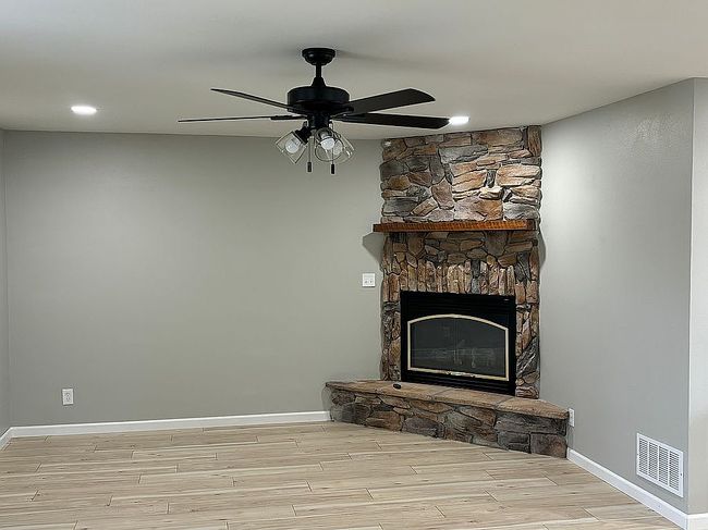 Additional photo 1 of property located at 321 W Cedar St