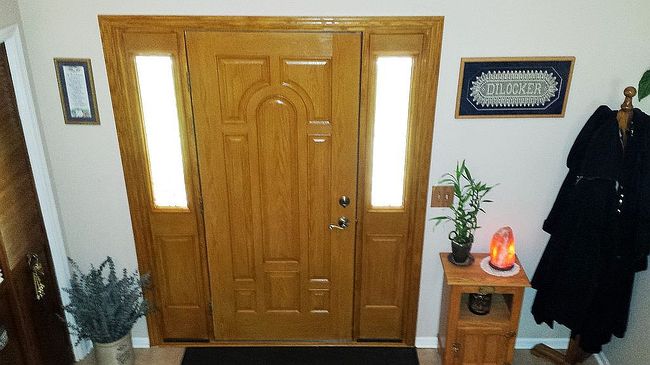 Additional photo 3 of property located at 205 N 159th Cir