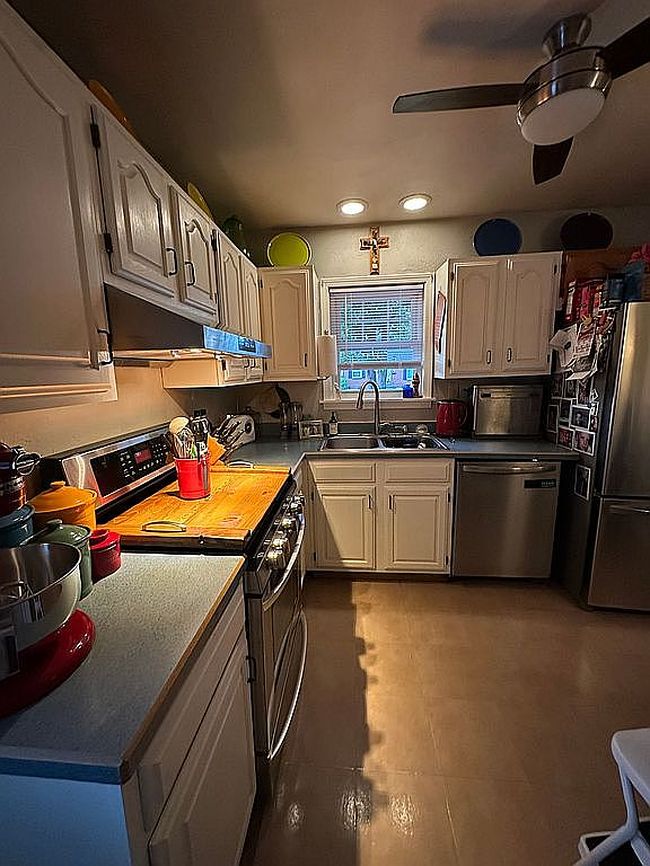 Image of 3013 E Cherry St