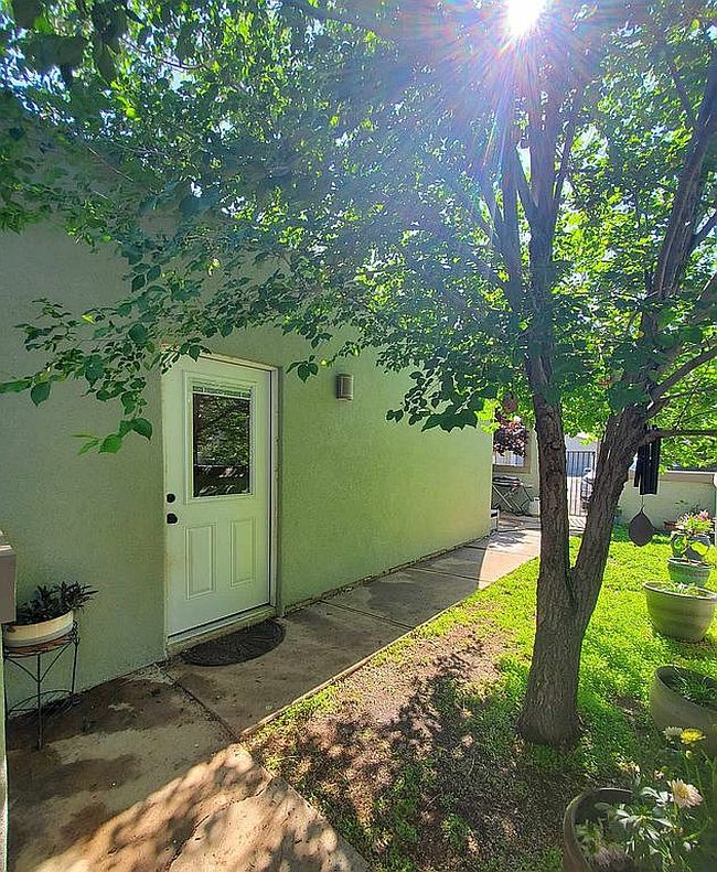 Image of 3160 N Corrine Dr