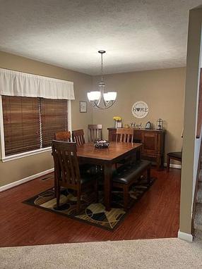 101 Fairfax Dr, Newburgh, IN