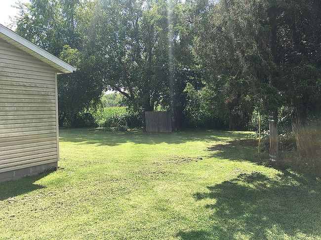 Additional photo 2 of property located at 4734 S Cloverleaf Dr