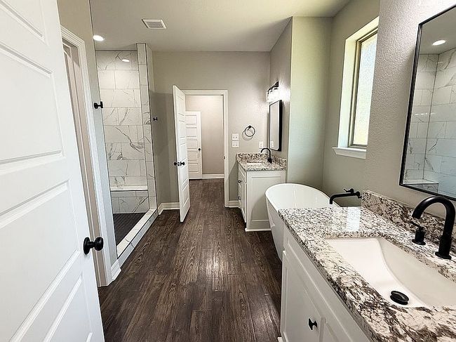 Photo of 12908 County Road 463, Tyler, TX