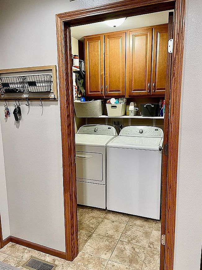 Photo of 3640 Mya Rose Ct, Dubuque, IA