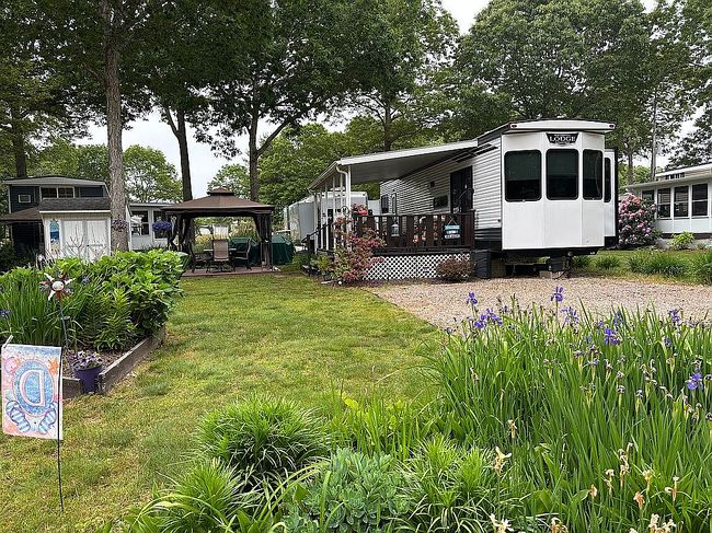 Photo of 118 Dunns Corner Rd #217, Westerly, RI