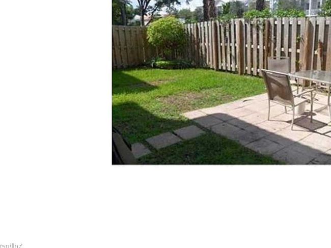 Additional photo of property located at 7476 Nw 113th Path