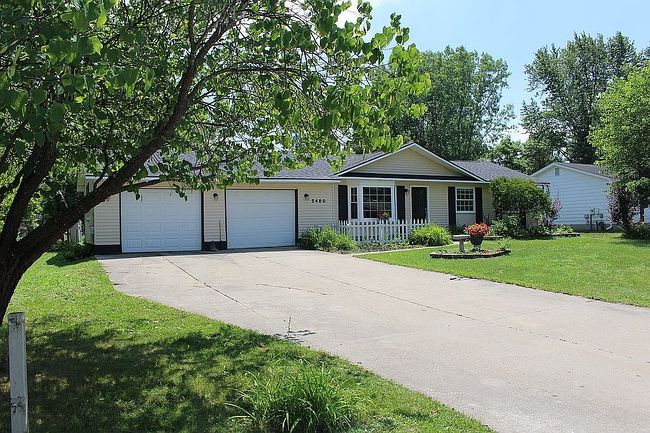 Photo of 5480 Independence Colony Rd, Grand Blanc, MI
