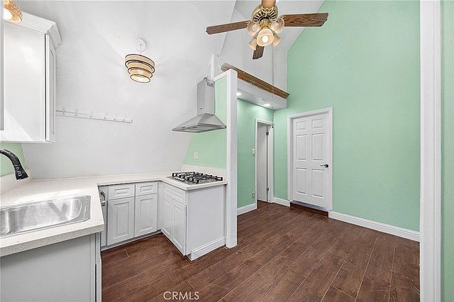 Photo of 23884 Bowl Rd, Crestline, CA