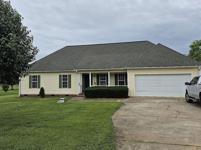Image of 240 Lisa Ct