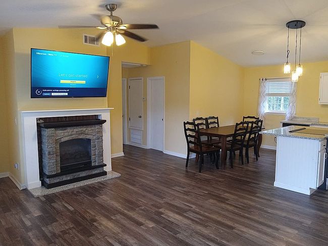Photo of 858 Mann Rd, Villa Rica, GA