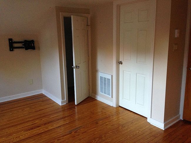 Image of 421 Laurel Ave