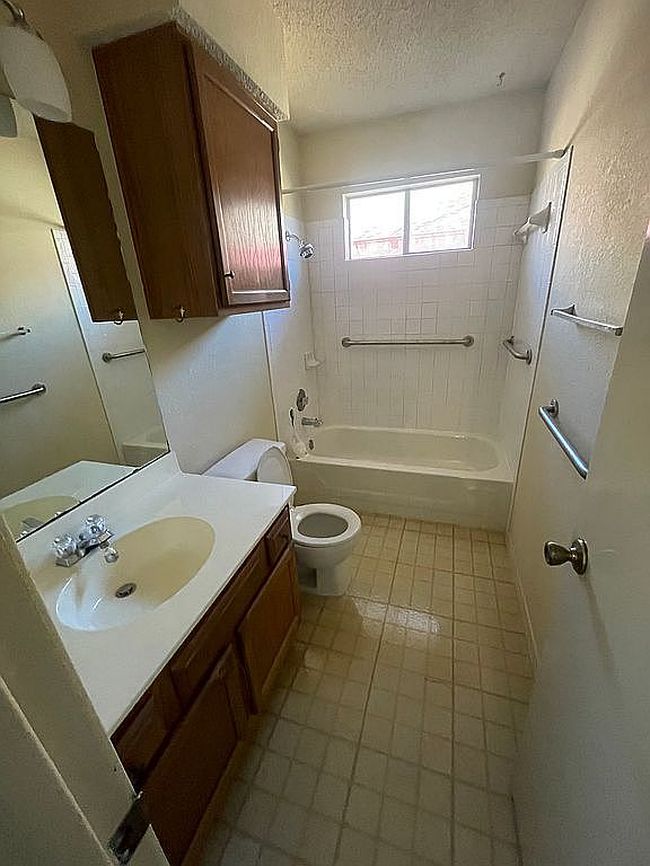 Photo of 907 Brook Meadow Trl, Cedar Park, TX
