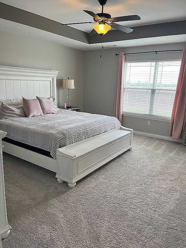 Image of 200 Oakshire Dr E