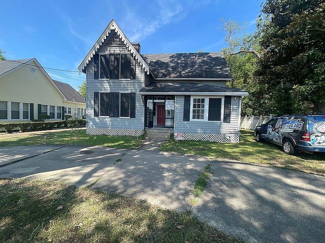 Photo of 502 S Washington St