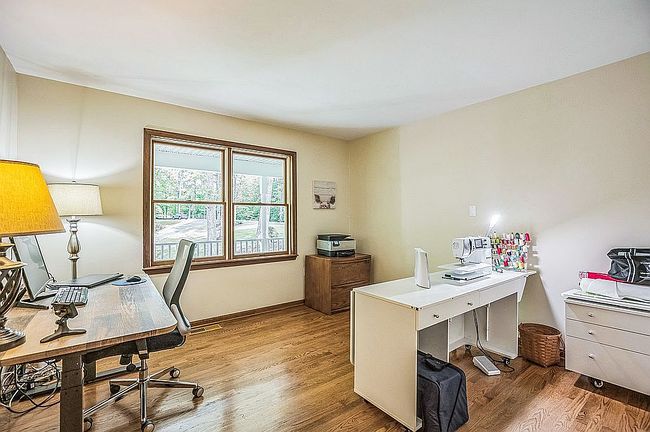 Image of 8215 Elizabeth Ln