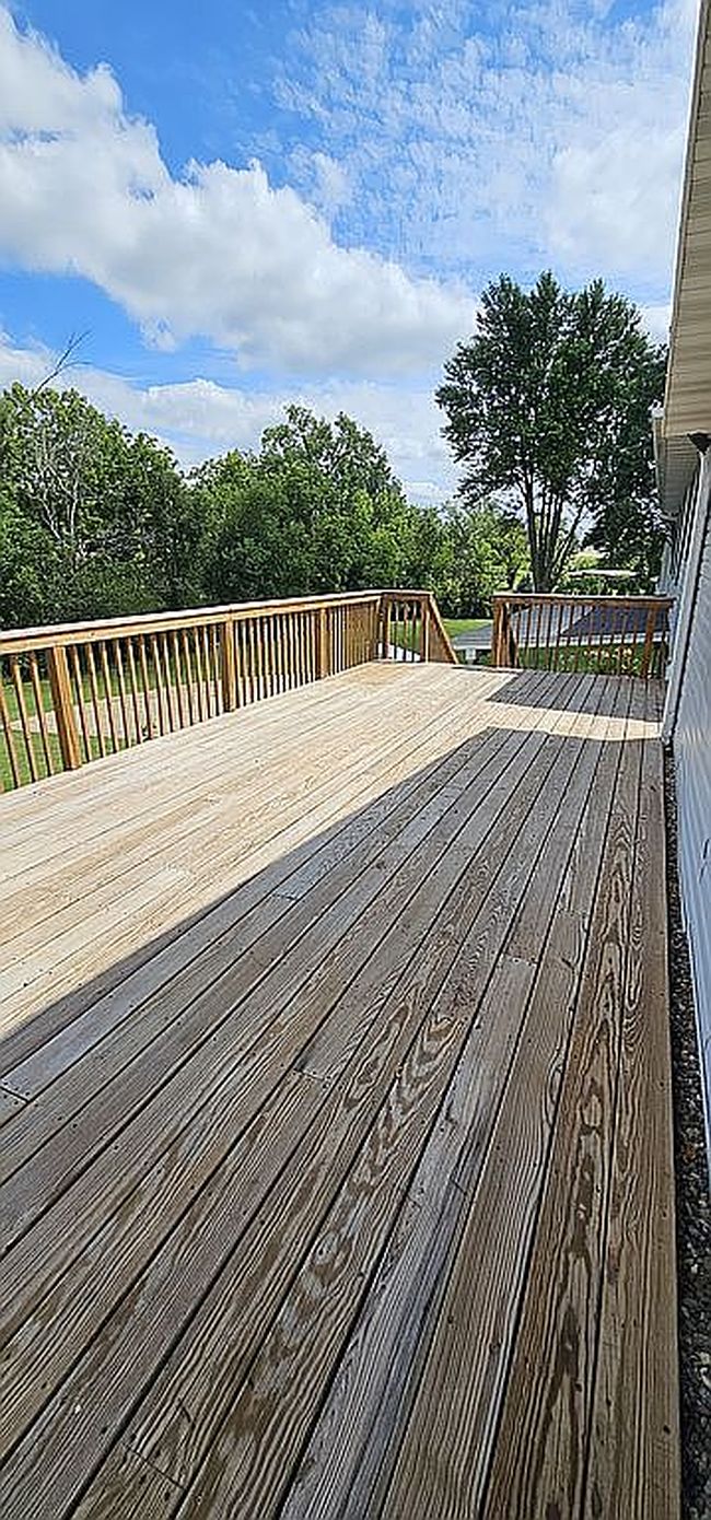 Photo of 11 S Johnson St, Andrew, IA