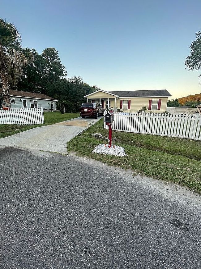 Photo of 1108 Colossians Ct, Johns Island, SC