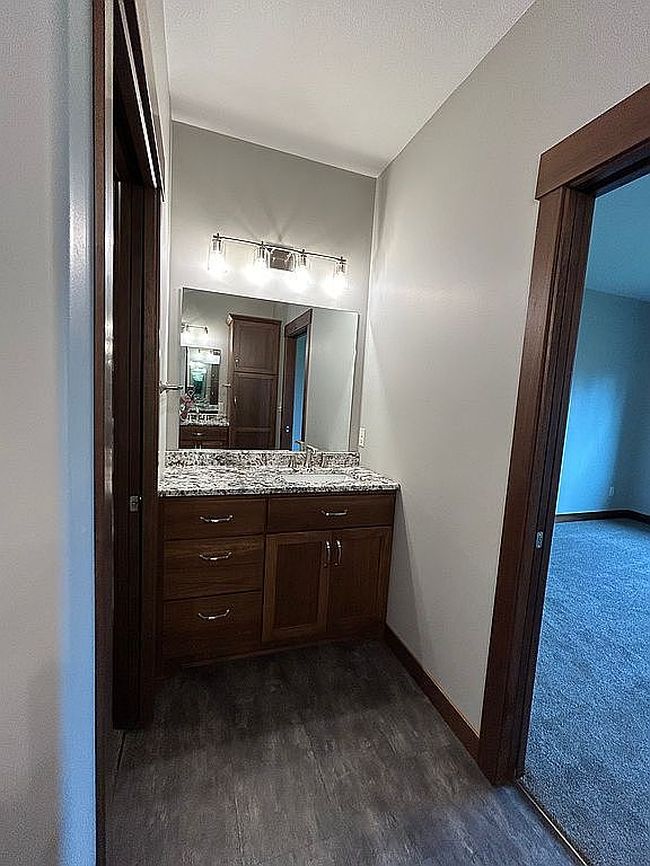 Photo of 830 Lake Forest Cir, Detroit Lakes, MN