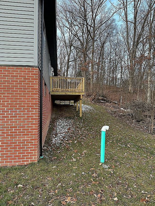 Image of 910 Burton Ave