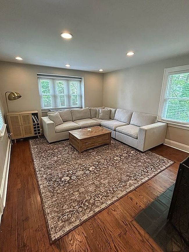 Image of 5200 Edenhurst Rd