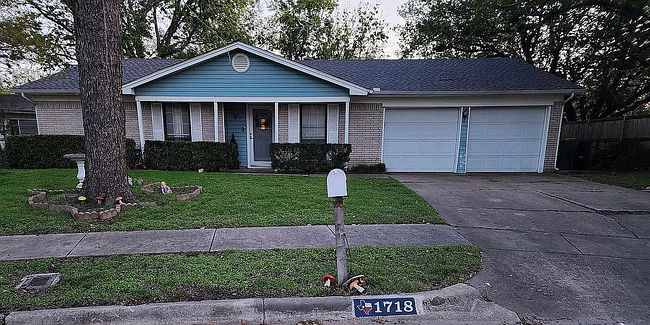 Preview of property located at 1718 Castle Ct